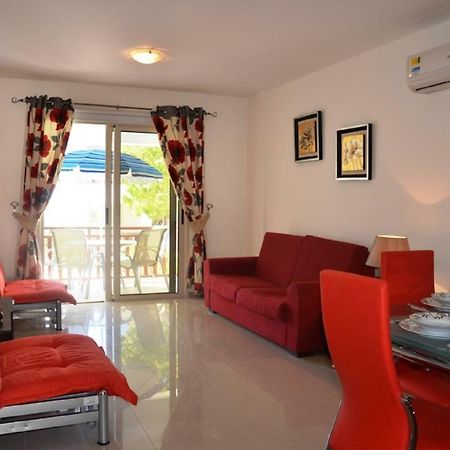 Ground Floor One Bedroom Apartment B2, 3 Pools, Free Wifi Peyia Exterior foto