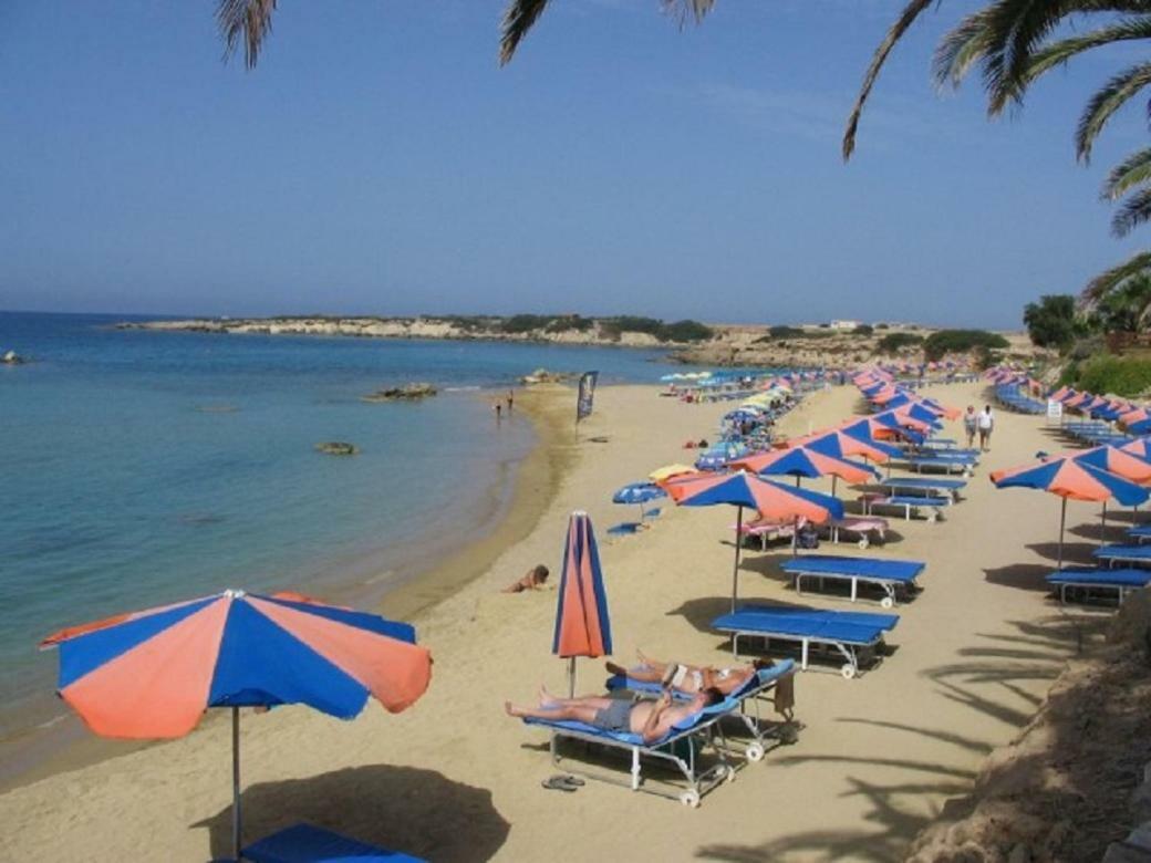 Ground Floor One Bedroom Apartment B2, 3 Pools, Free Wifi Peyia Exterior foto